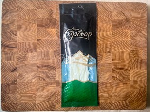 Сыр 1 кг ГОРНЫЙ СЫРОВАР (Косичка копчёная): Сыр 60 гр ГОРНЫЙ СЫРОВАР (Нити)