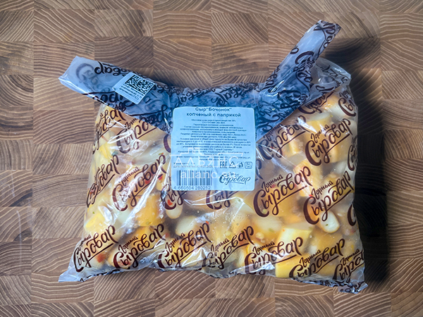 Сыр 1 кг ГОРНЫЙ СЫРОВАР (Бочонок копчёный с паприкой) в Ангарске