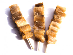 Главная: Шашлычок из сома холодного копчения